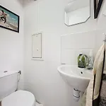 Apartment Classy With Terrace Saint-Ouen (Seine-Saint-Denis)